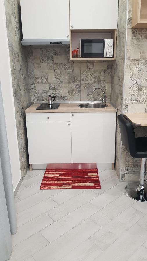 Giardinetto A Toledo Apartments Napoli Bagian luar foto