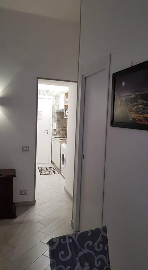 Giardinetto A Toledo Apartments Napoli Bagian luar foto